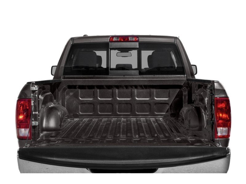 2022 RAM 1500 Classic SLT 4x4 Crew Cab 5'7
