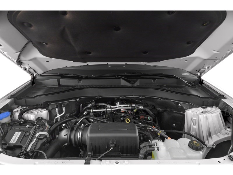 2023 Ford Explorer XLT 4WD Exterior Shot 3