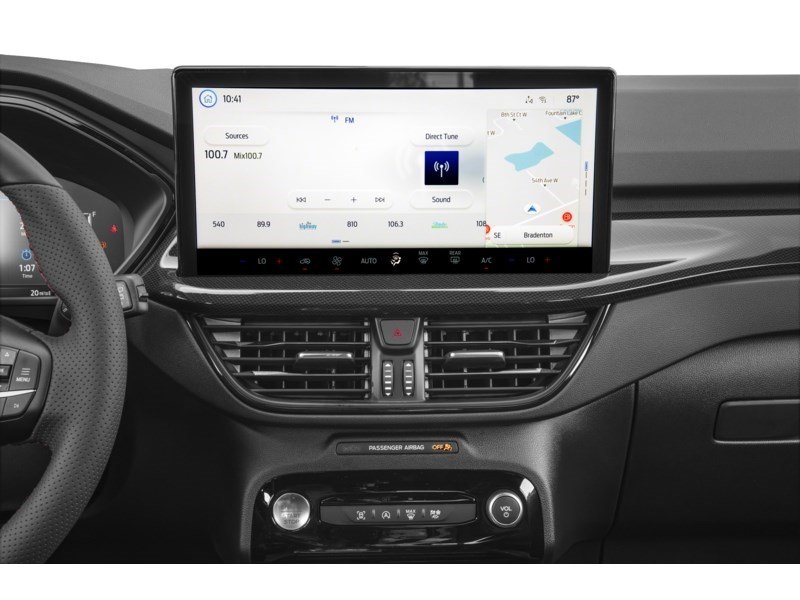 2024 Ford Escape ST-Line AWD Interior Shot 2