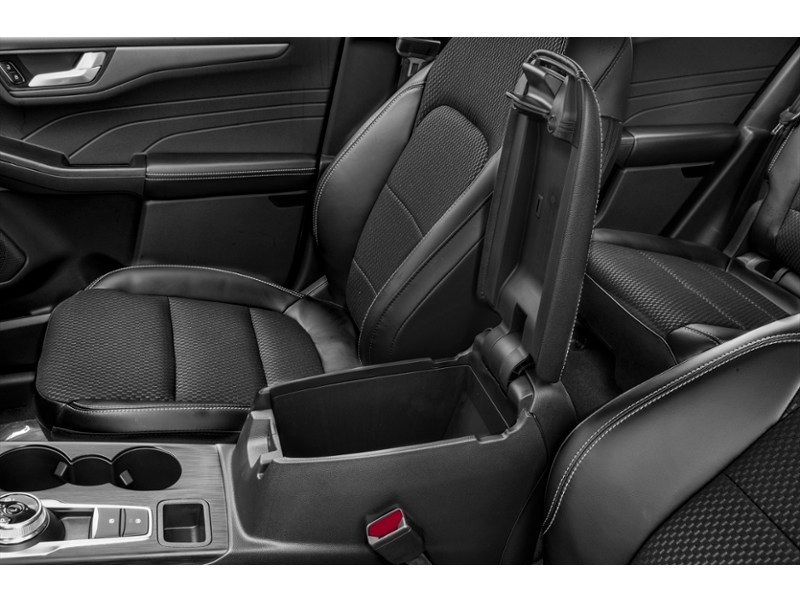 2023 Ford Escape PHEV FWD Interior Shot 7