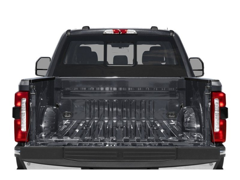 2027 Ford Super Duty F-250 SRW LARIAT 4WD Crew Cab 6.75' Box Exterior Shot 4