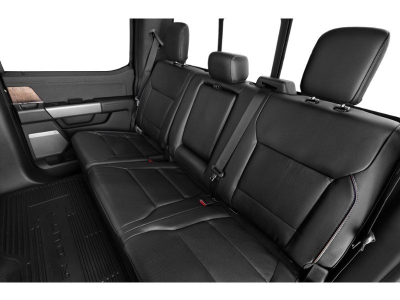 2027 Ford Super Duty F-250 SRW LARIAT 4WD Crew Cab 6.75' Box Interior Shot 5
