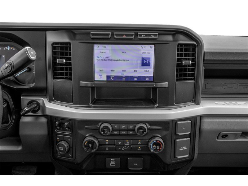 2026 Ford Super Duty F-350 SRW XL 4WD Crew Cab 6.75' Box Interior Shot 2