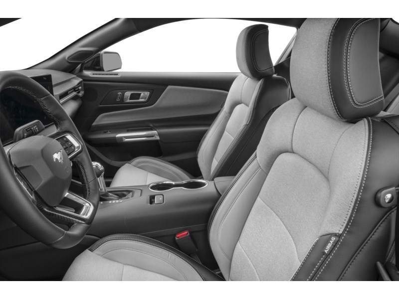 2026 Ford Mustang EcoBoost | 2.3L | 100A | 10-SPD AUTO | 18s Interior Shot 4