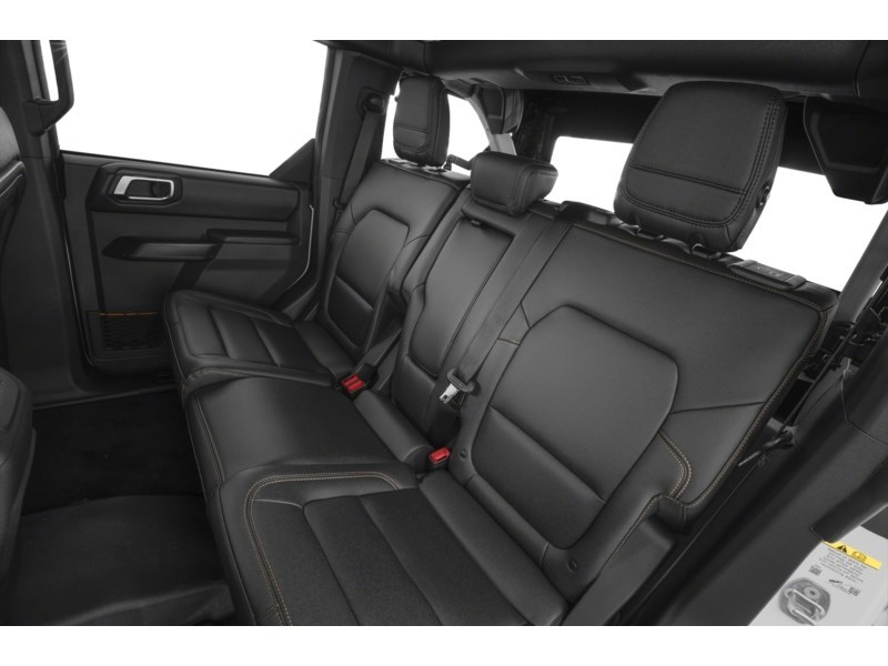 2026 Ford Bronco Badlands | 4X4 | 2.7L | HARD TOP | LEATHER |RN BRD Interior Shot 5