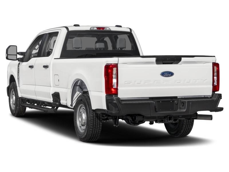 2026 Ford F-250 XL 4WD Crew Cab 6.75' Box Exterior Shot 9