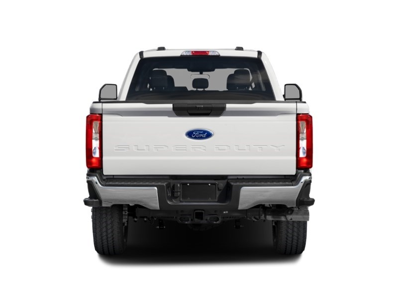 2026 Ford Super Duty F-350 SRW XLT 4WD Crew Cab 6.75' Box Exterior Shot 7