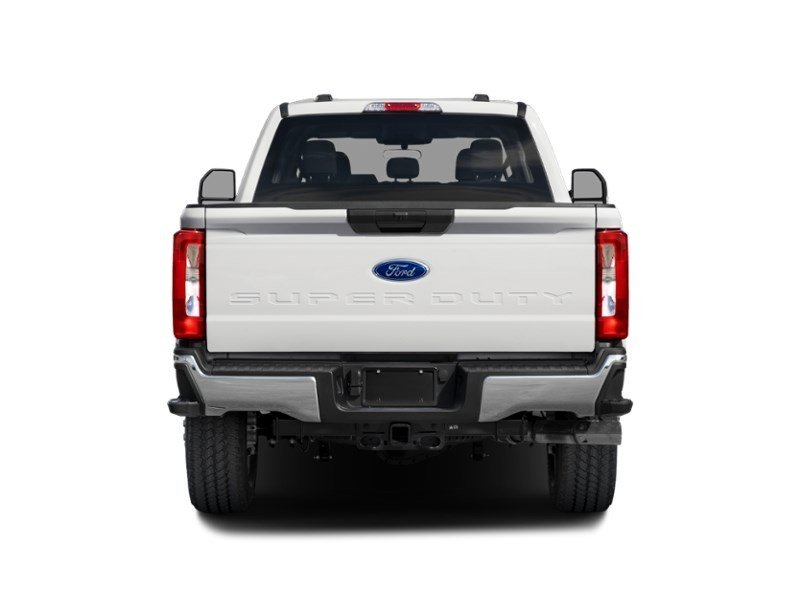2026 Ford Super Duty F-350 SRW XLT 4WD Crew Cab 6.75' Box Exterior Shot 7