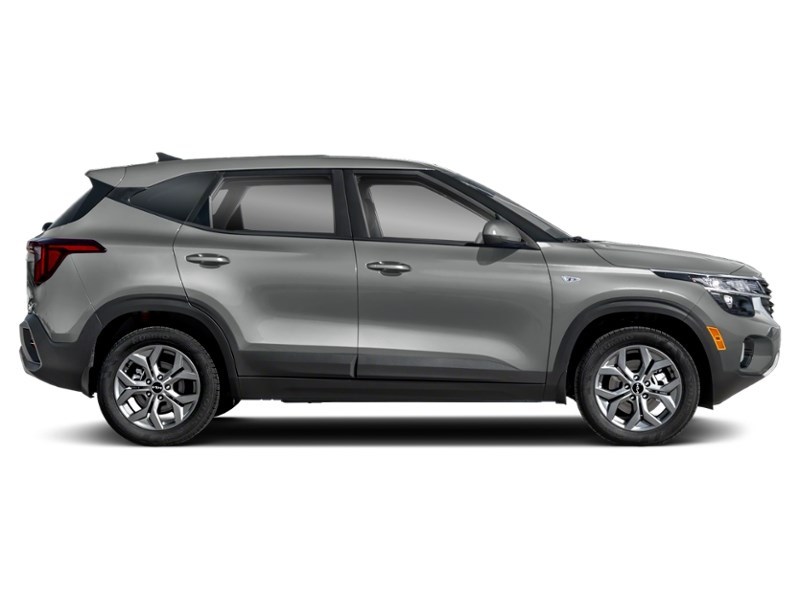2026 Kia Seltos LX AWD Exterior Shot 10