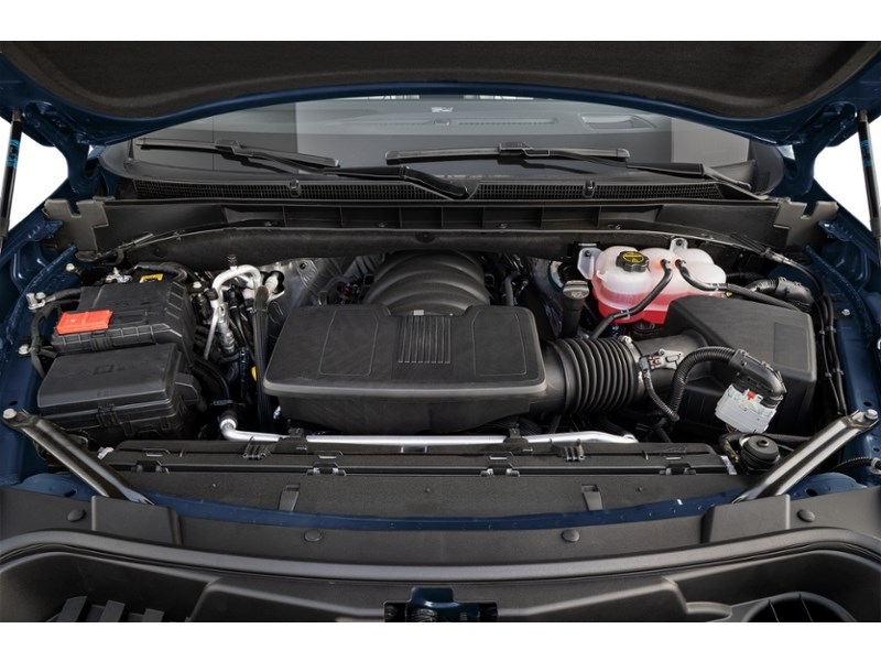 2026 Cadillac Escalade 4WD 4dr Platinum Sport Exterior Shot 3
