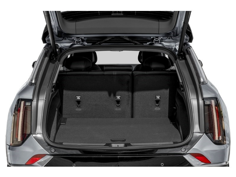 2026 Cadillac OPTIQ 4dr Premium Luxury Exterior Shot 4