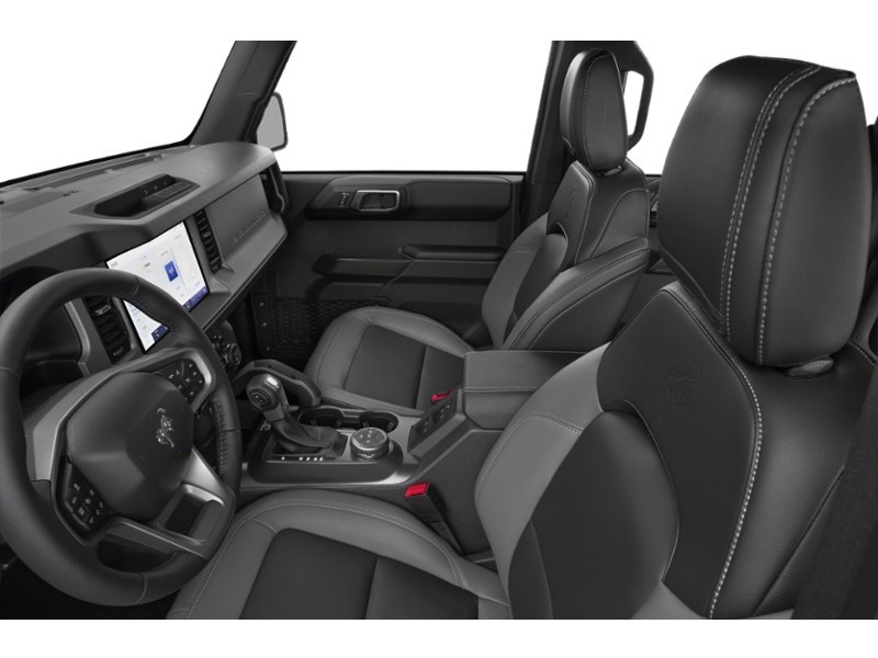 2026 Ford Bronco Outer Banks | 4X4 | 2.7L|HIGH PKG |HARD TOP|BLK PK Interior Shot 4