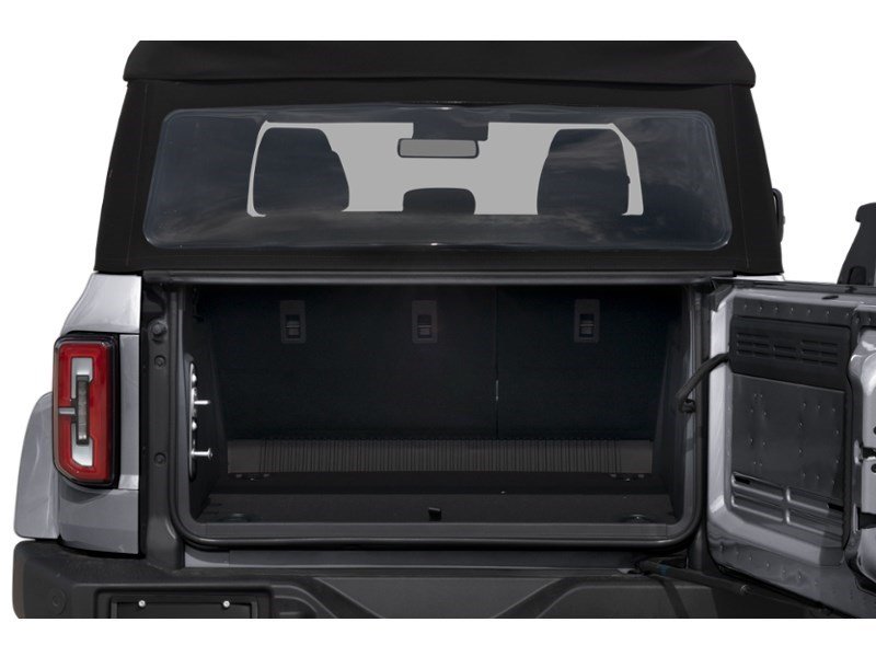 2026 Ford Bronco Outer Banks 4 Door 4x4 Exterior Shot 4