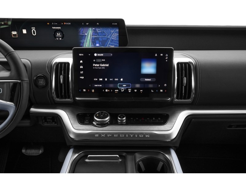 2027 Ford Expedition Platinum 4x4 Interior Shot 2