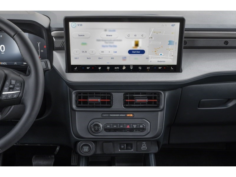 2026 Ford Maverick LARIAT | AWD | HYBRID | AWD | ROOF | R SLD WINDOW Interior Shot 2