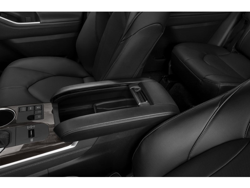 2026 Toyota Highlander Limited AWD Interior Shot 7