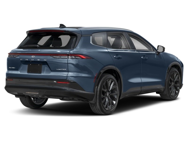 2026 Toyota Crown Signia Limited AWD Exterior Shot 2