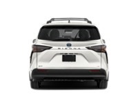 2026 Toyota Sienna LE 8-Passenger AWD Exterior Shot 7