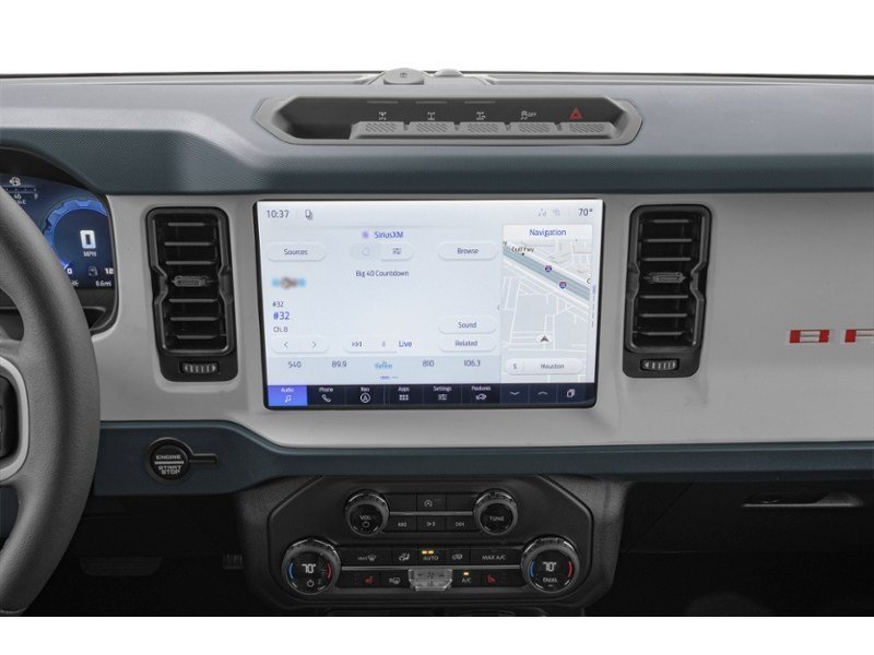 2026 Ford Bronco Heritage Edition | 4X4 | 2.7L | 10-SPD AUTO Interior Shot 2