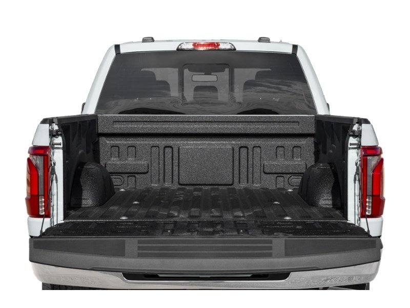 2026 Ford F-150 LARIAT 4WD SuperCrew 5.5' Box Exterior Shot 4