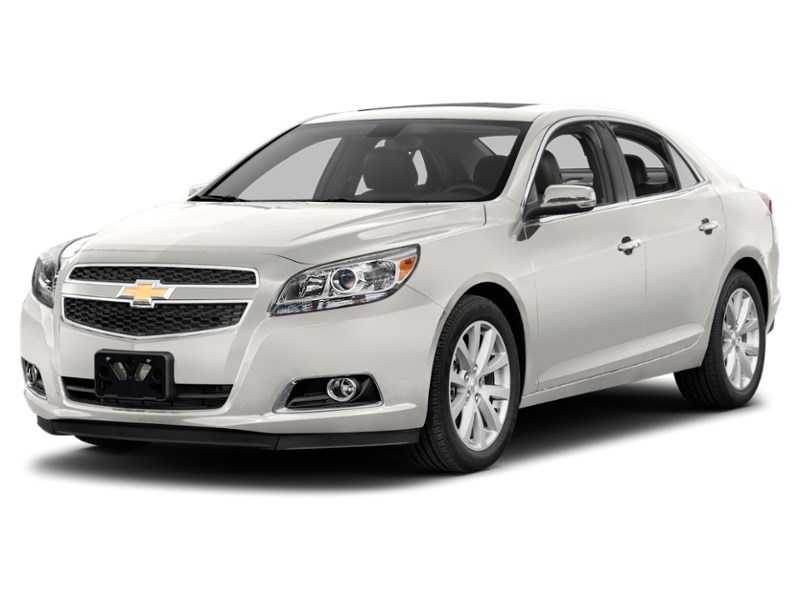2013 Chevrolet Malibu 4dr Sdn LTZ w/1LZ *Ltd Avail* Summit White  Shot 19