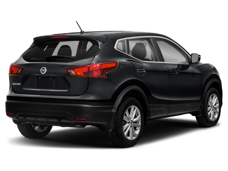 2017 Nissan Qashqai FWD 4dr S CVT Magnetic Black Metallic  Shot 2