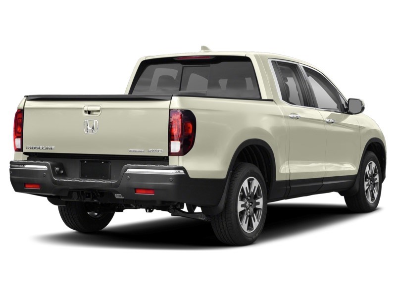 2019 Honda Ridgeline Touring AWD White Diamond Pearl  Shot 18