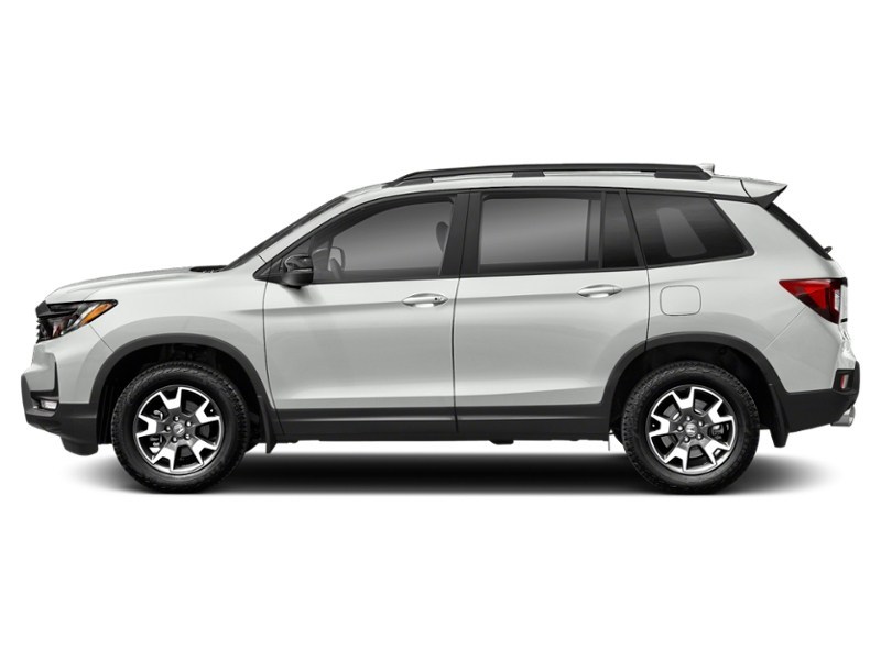 2023 Honda Passport TrailSport AWD Platinum White Pearl  Shot 16