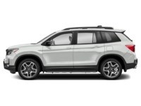 2022 Honda Passport Touring AWD Platinum White Pearl  Shot 5