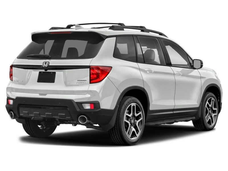 2022 Honda Passport Touring AWD Platinum White Pearl  Shot 6