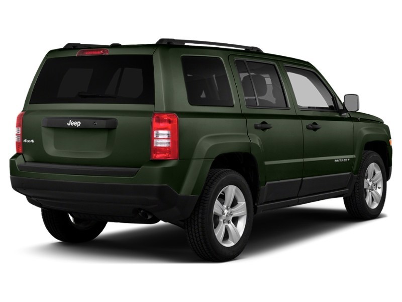 2016 Jeep Patriot 4WD 4dr High Altitude Recon Green  Shot 14