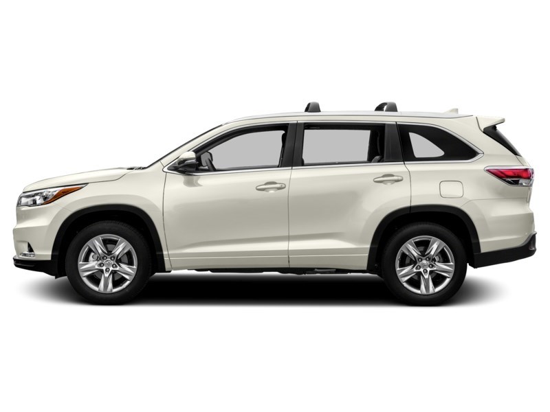 2015 Toyota Highlander XLE Blizzard Pearl  Shot 3