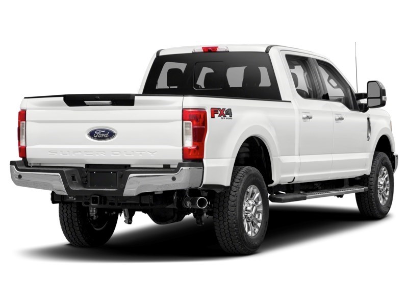2019 Ford F-350 XLT 4WD Crew Cab 6.75' Box Oxford White  Shot 2