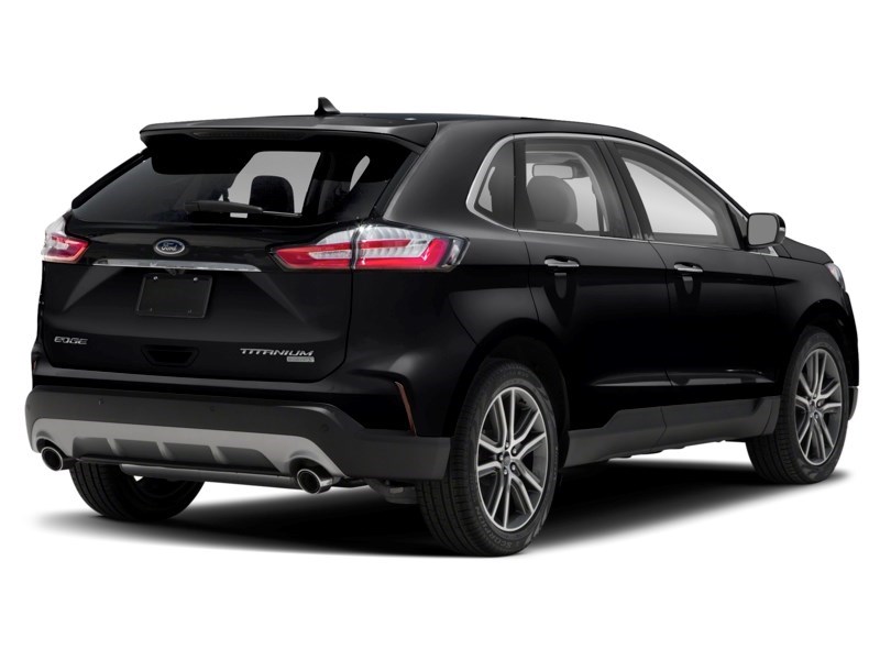 2019 Ford Edge Titanium AWD Agate Black  Shot 44