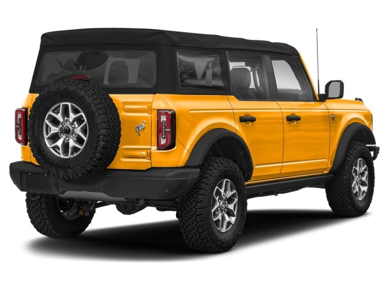 2021 Ford Bronco Badlands 4 Door Advanced 4x4 Cyber Orange Metallic Tri-Coat  Shot 46