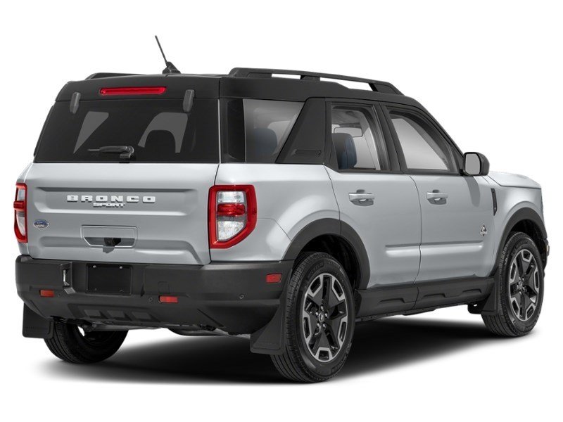 2024 Ford Bronco Sport Outer Banks 4x4 Iconic Silver Metallic  Shot 31