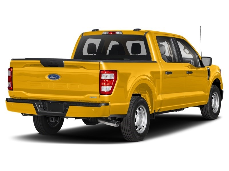 2022 Ford F-150 XL 4WD SuperCrew 5.5' Box Yellow  Shot 13
