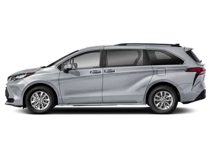 2022 Toyota Sienna LE 8-Passenger FWD