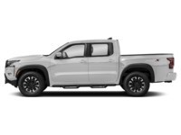 2023 Nissan Frontier Crew Cab PRO-4X Standard Bed 4x4