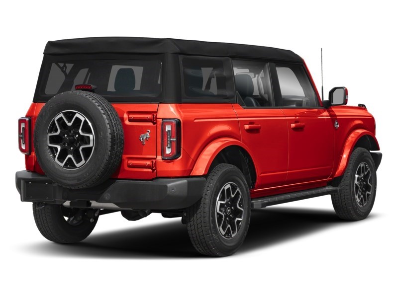 2024 Ford Bronco Outer Banks Hot Pepper Red Metallic Tinted Clearcoat  Shot 13