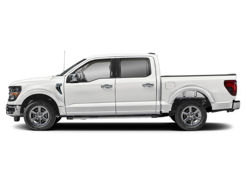 2024 Ford F-150 XLT 4WD SuperCrew 5.5' Box Oxford White  Shot 3