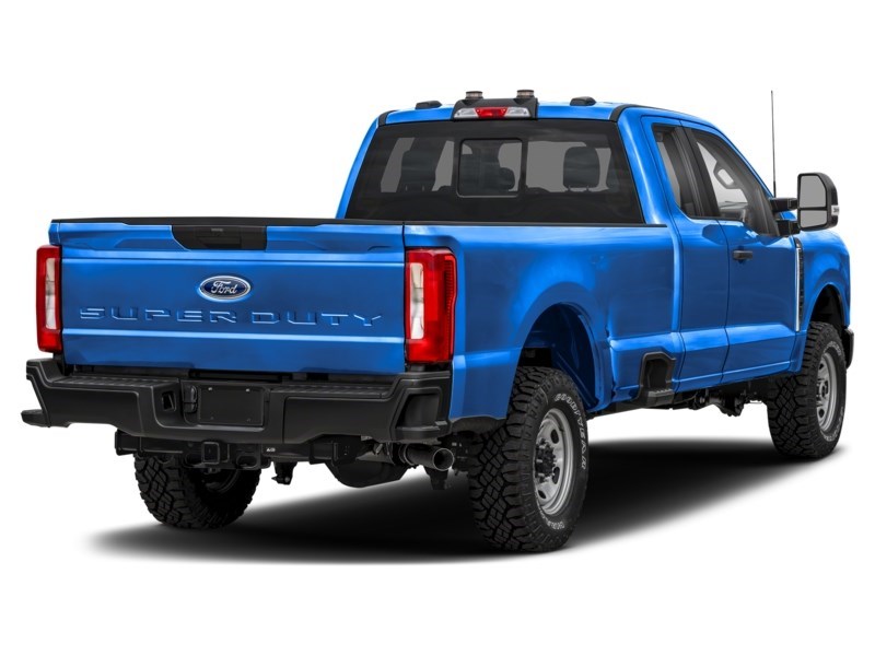 2026 Ford F-250 XL 4WD SuperCab 8' Box