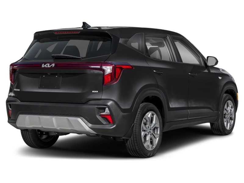 2026 Kia Seltos LX AWD Fusion Black  Shot 6
