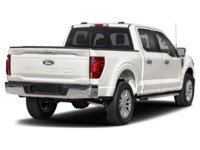 2026 Ford F-150 LARIAT 4WD SuperCrew 5.5' Box Star White Metallic Tri-Coat  Shot 6